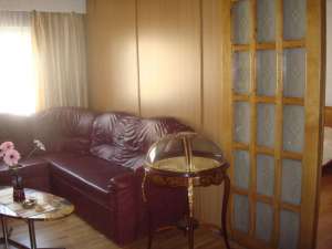 4 CAMERE; OITUZ; 60000 EU