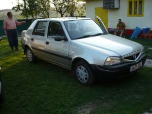 vind dacia   solenza   2004   confort    20000 km