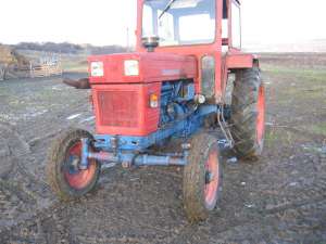 vand urgent unelte agricole