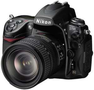 Nikon D7000 16MP Digital SLR Camera