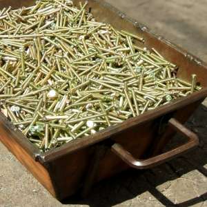 Galvanizare piese mici