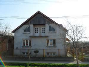 CASA DE VANZARE