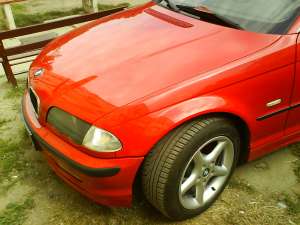 vand sau schimb bmw 320i cu materiale lemnoase de constructii