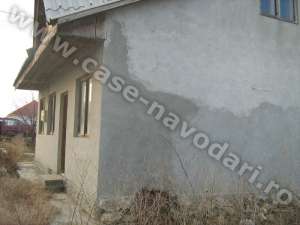 Navodari casa cu mansarda zona de vile