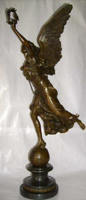 statueta bronz