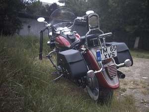 Vand yamaha dragstar 650 clasic fabricatie 2000,    11300km,    complet accesorizata