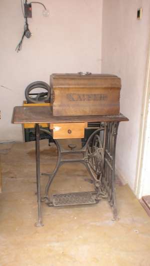 Masin de cusut KAYSER