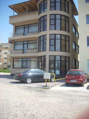 inchiriez spatiu comercial craiova