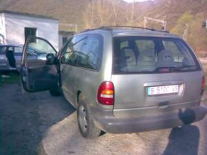 dezmembrez chrysler voyager 2500 turbo diesel an 1999