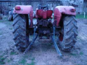 vand tractor u445
