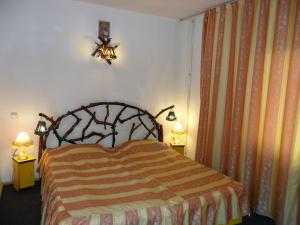 VANZARE HOTEL BULEVARD - SINAIA
