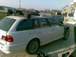 Dezmembrez BMW E39 525d 2004 ianuarie combi automata perne de aer webasto 70000km
