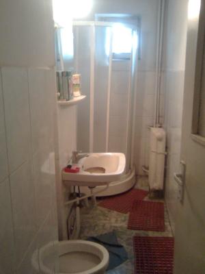 Vand apartament 2 camere