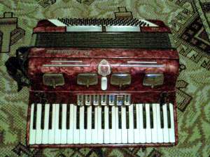 vand acordeon paolo soprani 120 basi