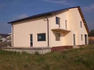 CONSTRUCTII DE LUX