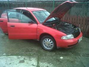 dezmembrez audi a4 1.8 t benzina 1997