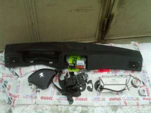 Vand  plansa bord airbag sofer pasager  citroen c4 peugeot 307