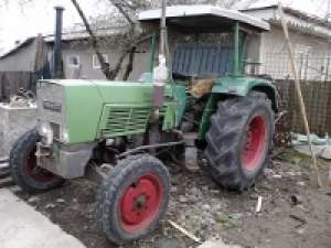 vand tractor FIAT,   FENDT,   LEUT