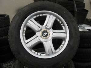Set anvelope,  4 buc,  235x65R17 cu genti aluminiu