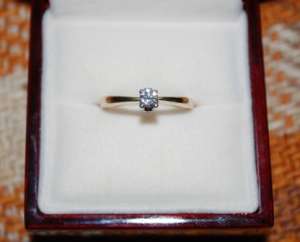 Vand inel de aur cu diamant de 0.20 ct