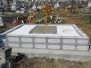 Executam la comanda Monumente Funerare