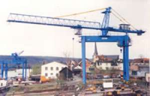 ROTATING CRANES