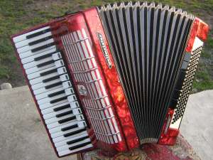 Vand acordeon Weltmeister Diana.