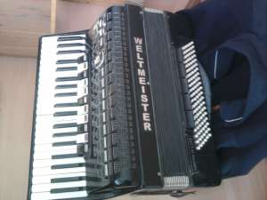 VAND ACORDEON 120 BASI WELTMEISTER