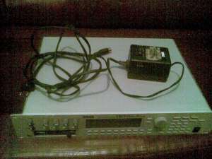 de vanzare keyboard roland ax 7 si procesor korg triton rack