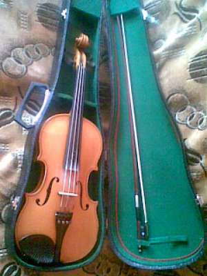 vand 2 viori 4/4 urgent 0723977194
