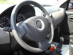 VAND AUTO FOARTE BINE INTRETINUT