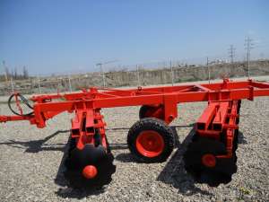 DISC AGRICOL 4 METRI JEAN DE BRU 36 TALERE STARE FOARTE BUNA!
