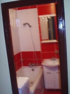 vand apartament 2 camere