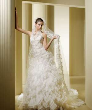 Vand foarte ieftin Rochie Mireasa Formosa La Sposa