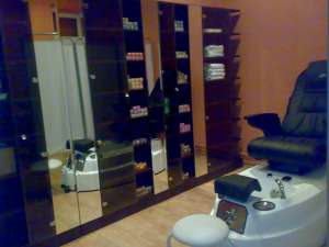 COAFURA, FRIZERIE(HAIR-STYLE), MANICHIURA, PEDICHIURA, EXTENSII UNGHII, PEDICHIURA SPA&MASAGE.
