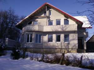 Vand VILA in Com. SATU-MARE Jud. SUCEAVA