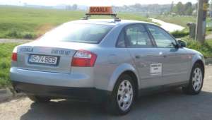 instructor auto autorizat