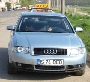 instructor auto autorizat