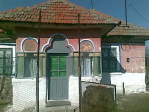 vand casa si teren