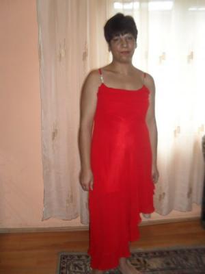 vand 3 rochii mireasa
