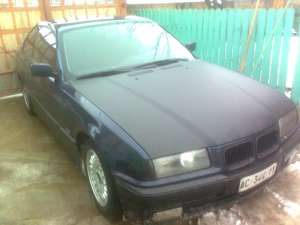 cumpar BMW e36 pt dezmembrari