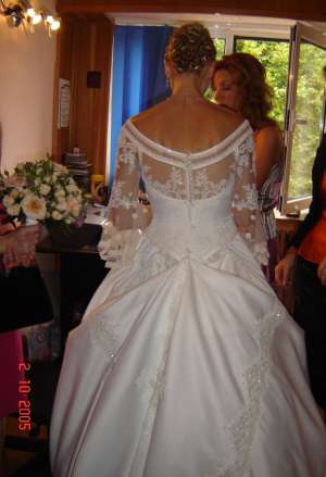 vand rochie de mireasa