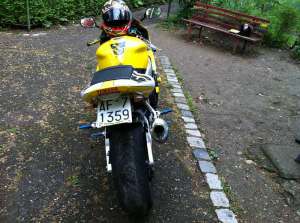 Vand Yamaha R1
