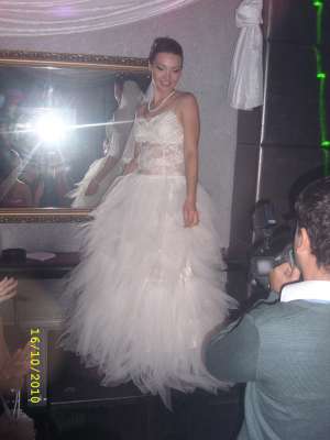 Vand rochie mireasa
