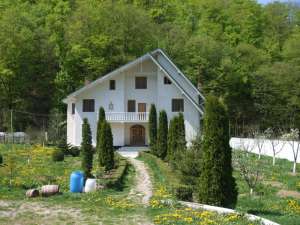 vila, pensiune la munte
