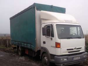 VAND NISSAN ATLEON 165