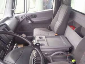 VAND NISSAN ATLEON 165