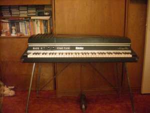 Vand pian electric Fender Rhodes Mark II