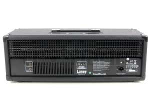 Vand in set sistem de amplificare pentru chitara electrica,  alcatuit din: