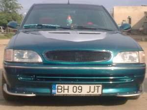 Vand ford escort benzina + GPL omologat